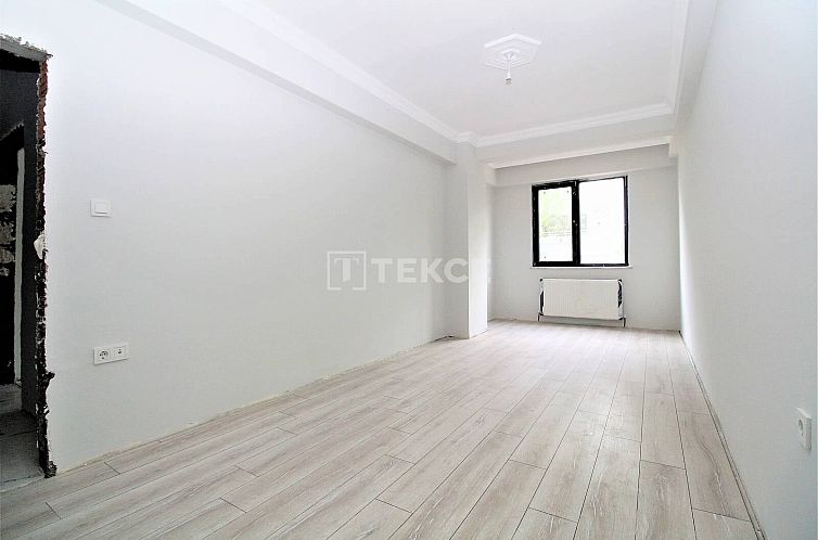 Geschakelde woning in Teşvikiye Bld. (Karşıyaka Mh.)