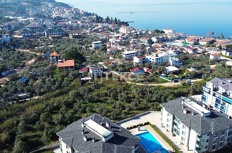 Geschakelde woning in Kurşunlu