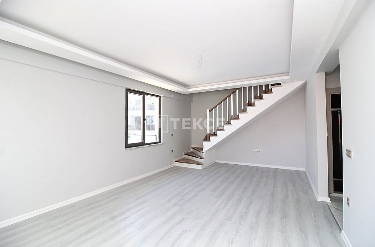 Geschakelde woning in Kurşunlu