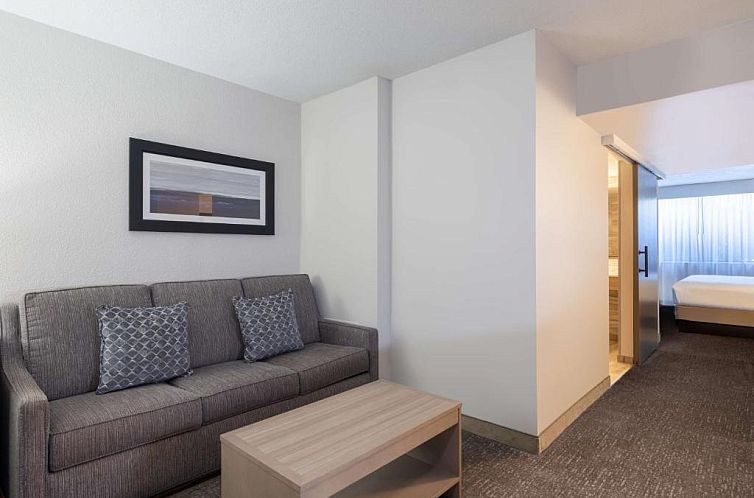 Embassy Suites Baltimore - North/Hunt Valley