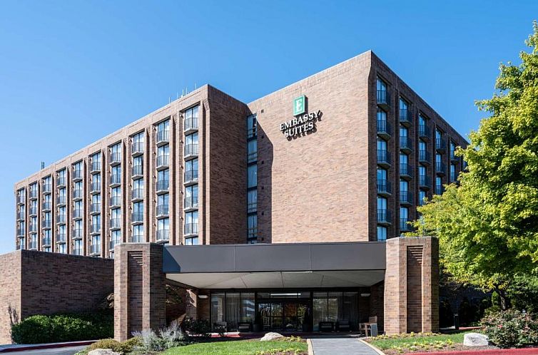 Embassy Suites Baltimore - North/Hunt Valley