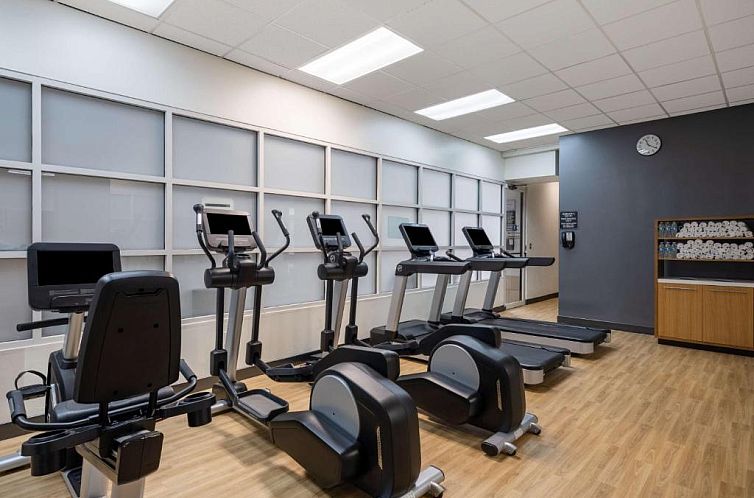 Embassy Suites Baltimore - North/Hunt Valley