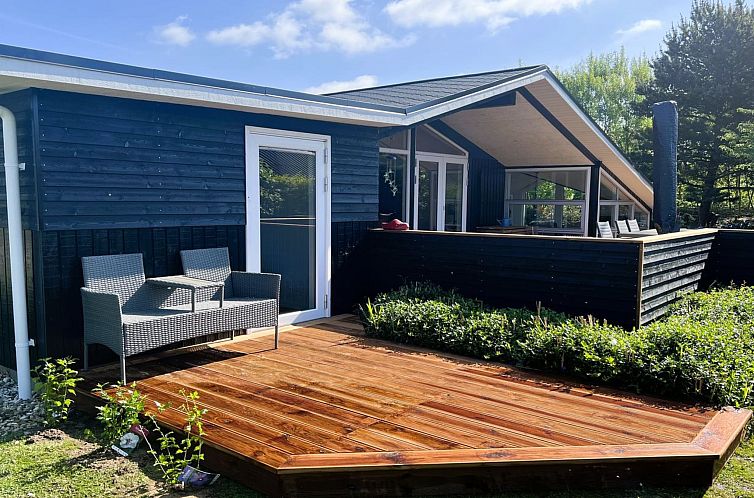 Vakantiehuis "Ronja" - 100m to the fjord