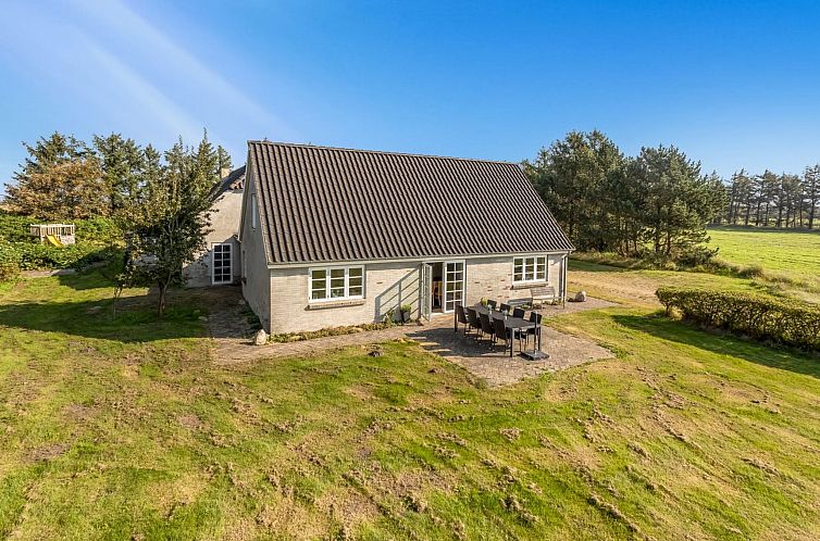 Vakantiehuis "Merrit" - 4.6km to the fjord