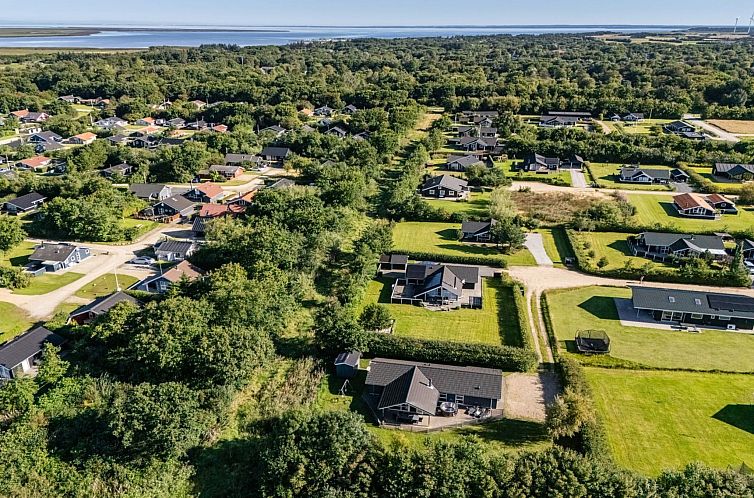 Vakantiehuis "Findus" - 1.2km to the fjord