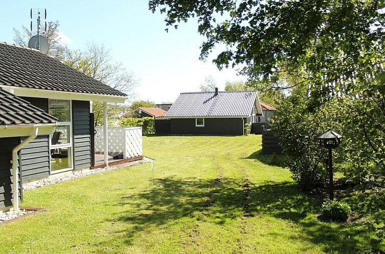 Vakantiehuis "Findus" - 1.2km to the fjord