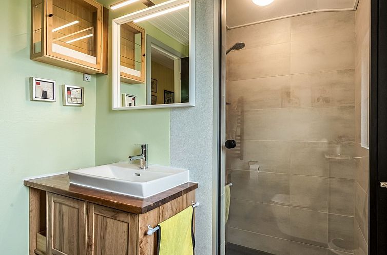 Vakantiehuis "Fridtjof" - 550m to the fjord