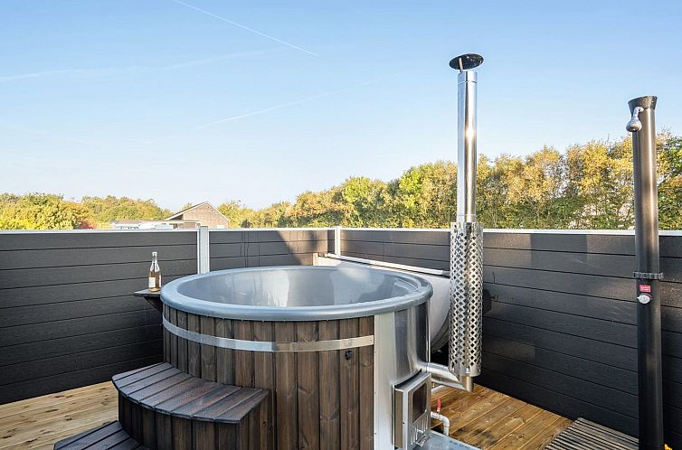 Vakantiehuis "Gela" - 1.3km to the fjord