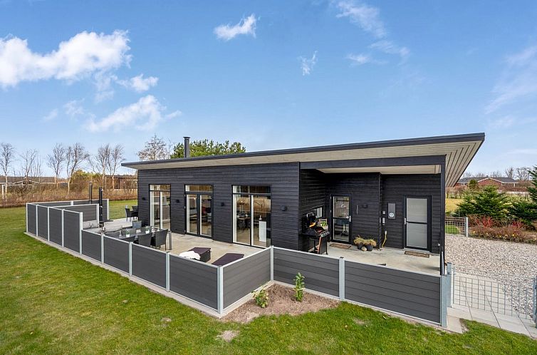 Vakantiehuis "Gela" - 1.3km to the fjord