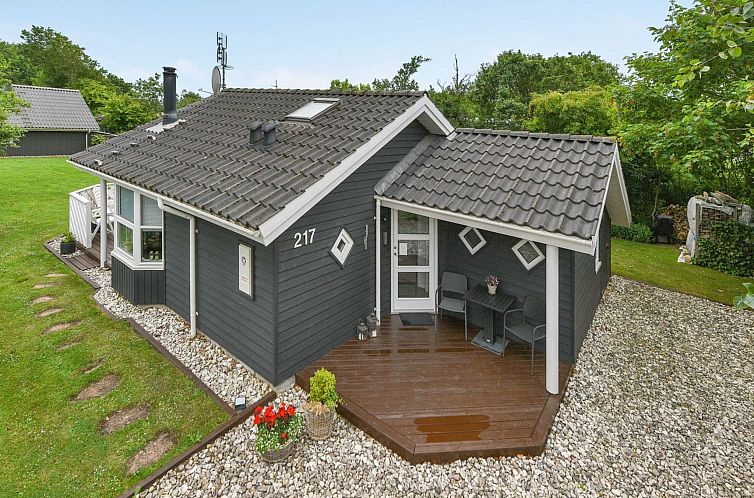 Vakantiehuis "Yara" - 1km to the fjord