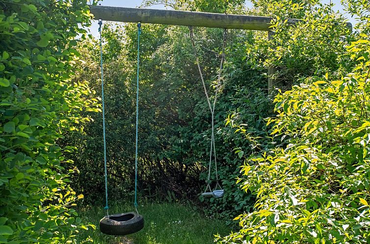 Vakantiehuis "Isving" - 1.1km to the fjord