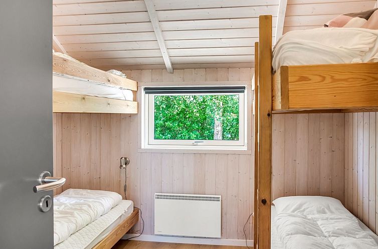 Vakantiehuis "Isving" - 1.1km to the fjord