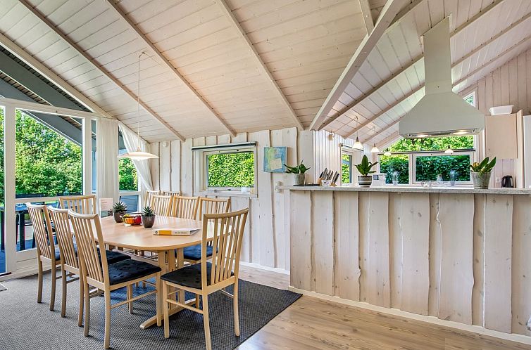 Vakantiehuis "Isving" - 1.1km to the fjord