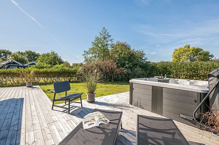 Vakantiehuis "Thamina" - 200m to the fjord