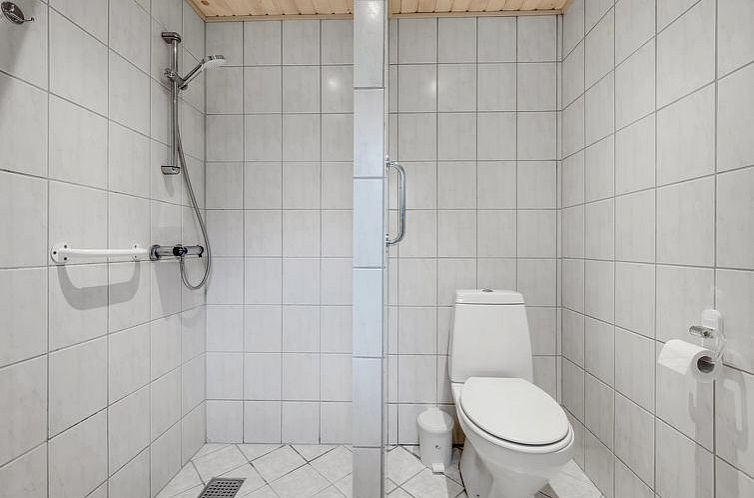 Vakantiehuis "Eino" - 150m from the sea