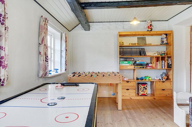 Vakantiehuis "Hedda" - 15km from the sea