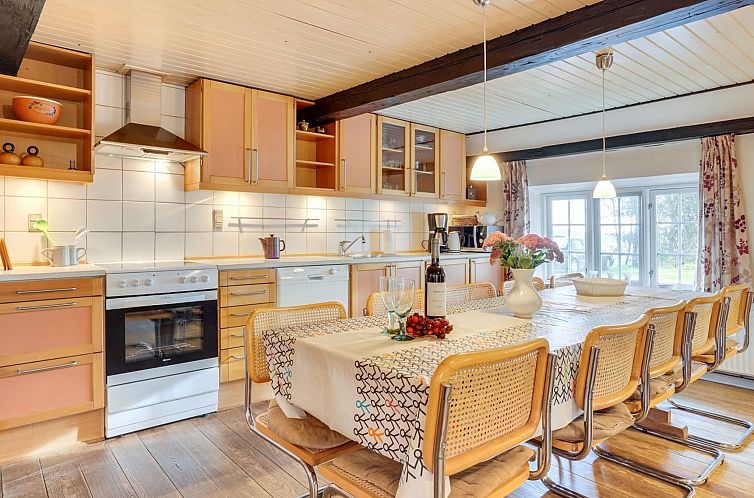 Vakantiehuis "Hedda" - 15km from the sea