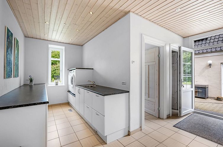 Vakantiehuis "Amma" - 21km from the sea