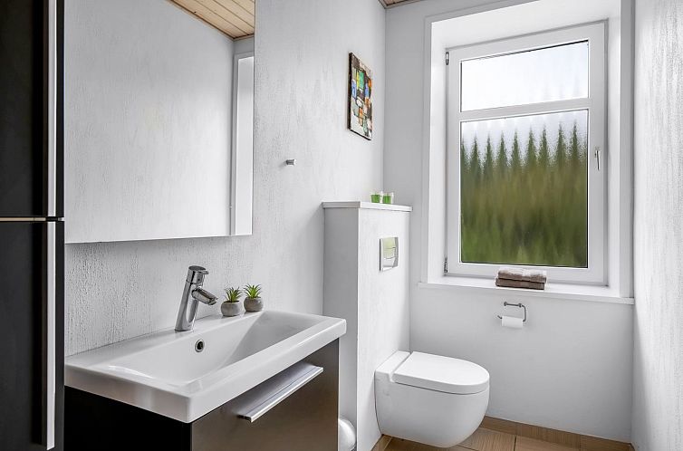 Vakantiehuis "Amma" - 21km from the sea