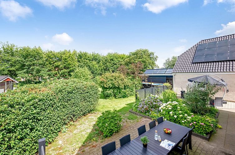 Vakantiehuis "Amma" - 21km from the sea