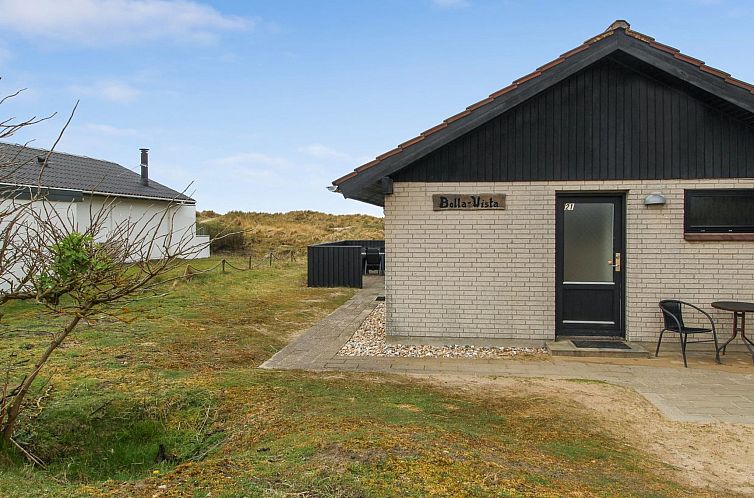 Vakantiehuis "Klint" - 1.7km from the sea