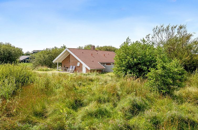 Vakantiehuis "Danica" - 500m from the sea