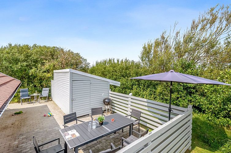 Vakantiehuis "Danica" - 500m from the sea