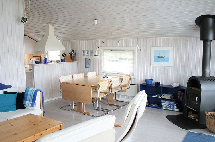 Vakantiehuis "Tonna" - 1km from the sea