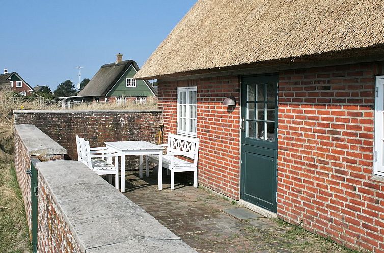 Vakantiehuis "Wikar" - 50m from the sea