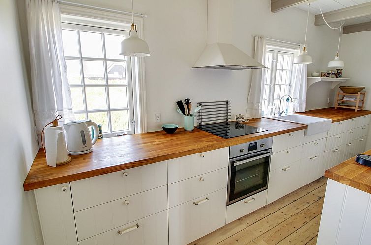 Vakantiehuis "Judyta" - 1km from the sea