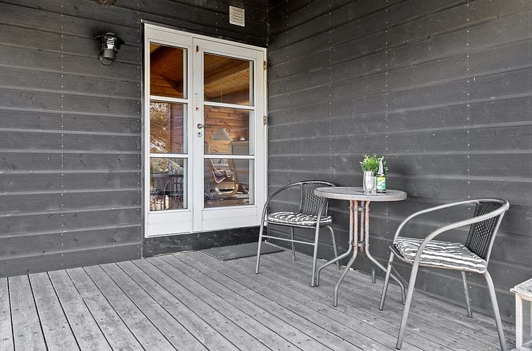 Vakantiehuis "Anton" - 1.5km from the sea