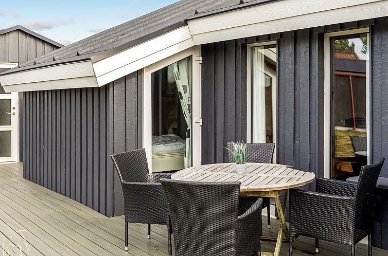 Vakantiehuis "Casandra" - 600m from the sea