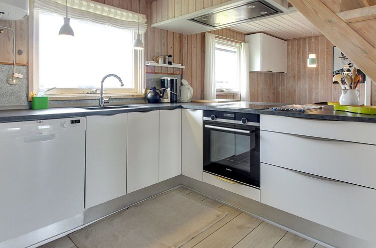 Vakantiehuis "Casandra" - 600m from the sea