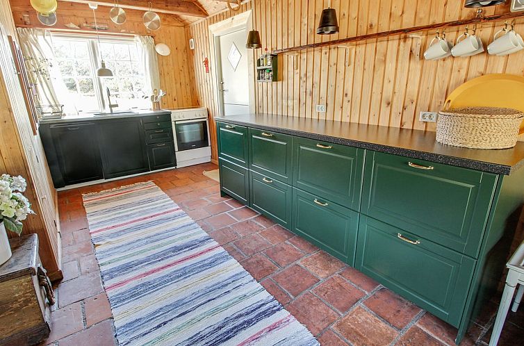 Vakantiehuis "Emina" - 400m from the sea