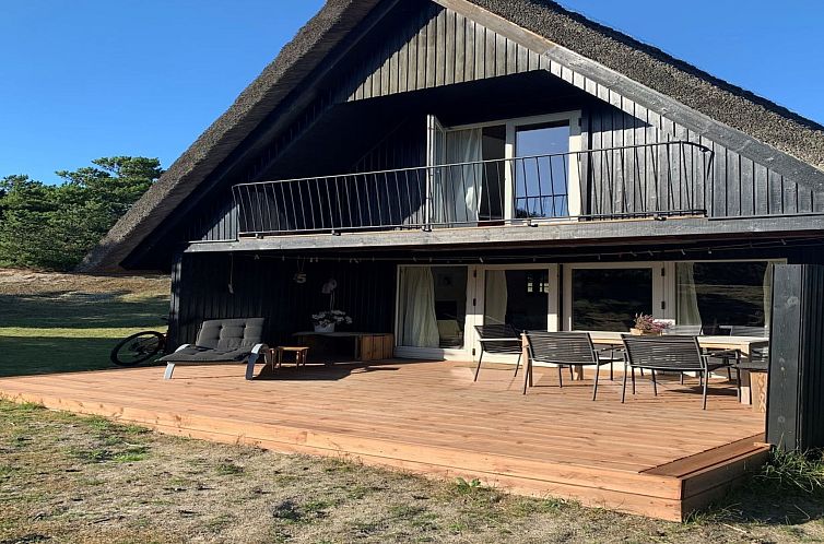 Vakantiehuis "Emina" - 400m from the sea