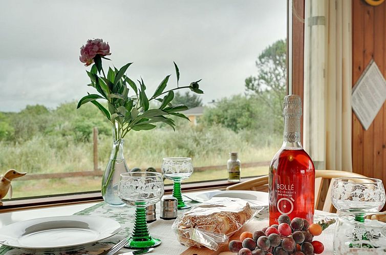 Vakantiehuis "Frigga" - 400m from the sea