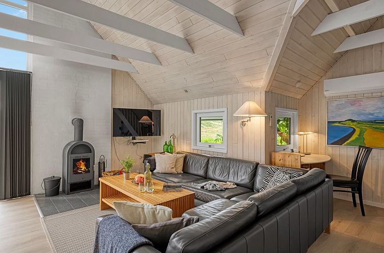 Vakantiehuis "Herma" - 1km from the sea