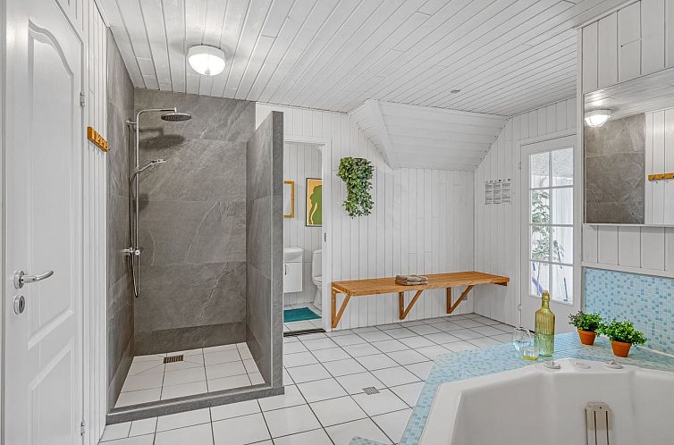 Vakantiehuis "Herma" - 1km from the sea