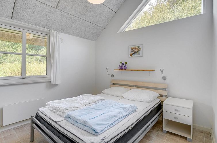 Vakantiehuis "Jenna" - 1.4km from the sea