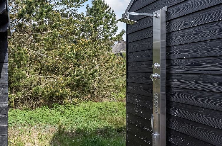 Vakantiehuis "Elke" - 3.5km from the sea