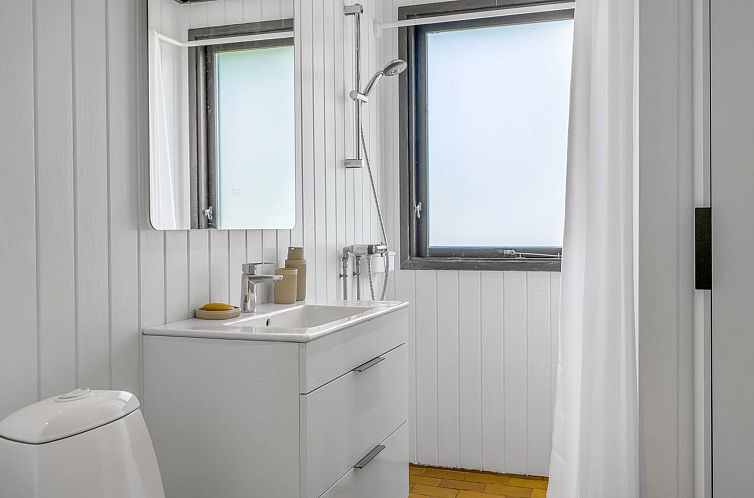 Vakantiehuis "Skoge" - 900m from the sea