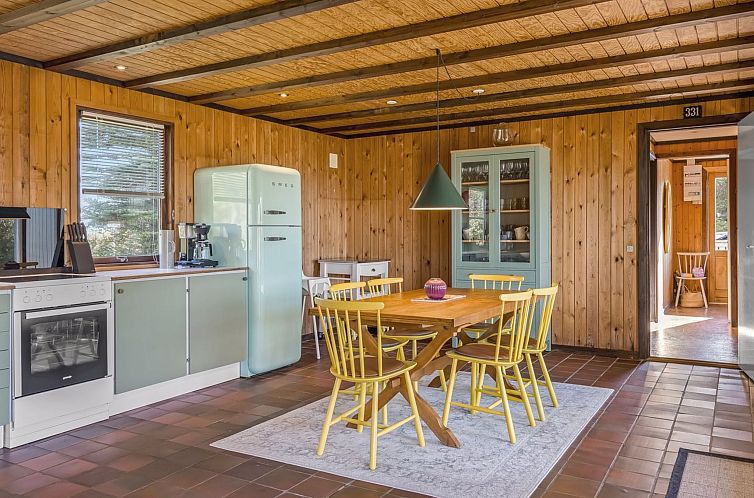 Vakantiehuis "Skoge" - 900m from the sea