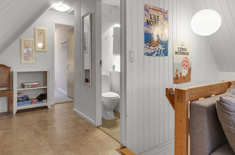 Vakantiehuis "Emilla" - 3.8km from the sea