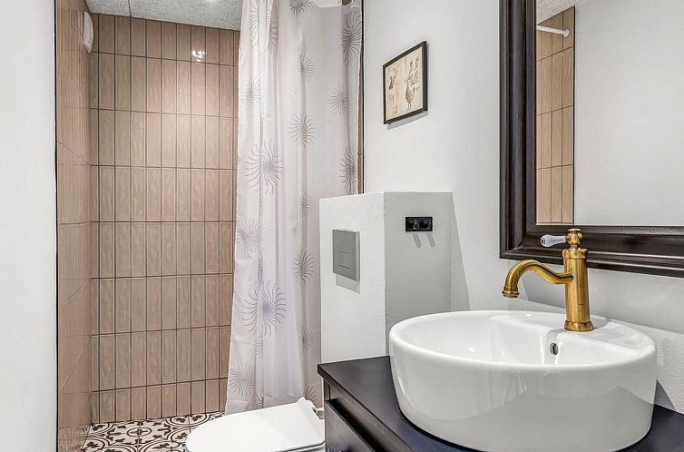 Vakantiehuis "Narvik" - 4.5km from the sea