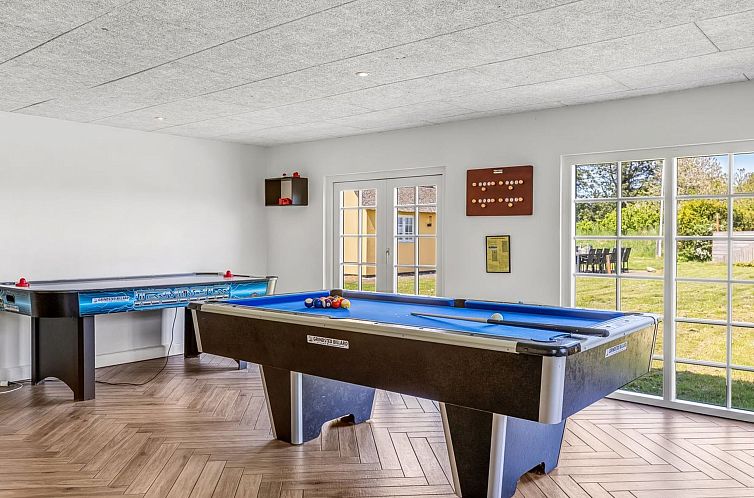 Vakantiehuis "Narvik" - 4.5km from the sea