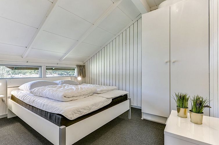 Vakantiehuis "Niyazi" - 3.1km from the sea