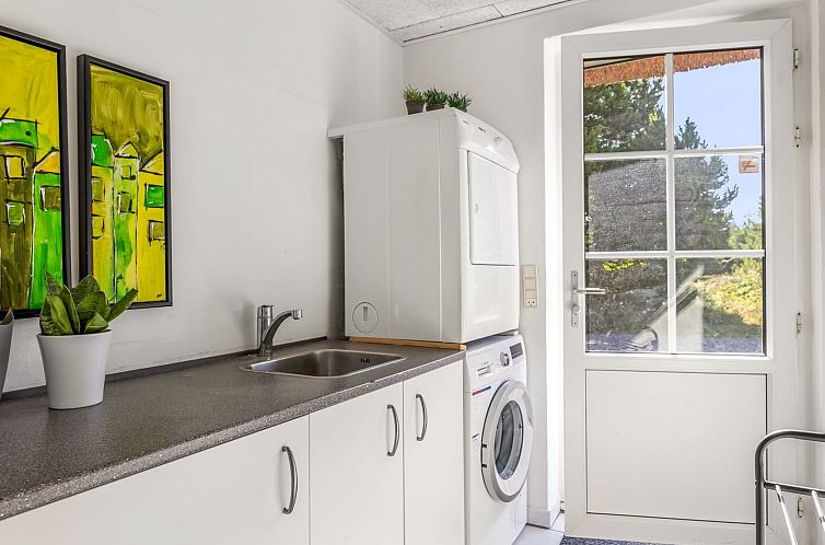 Vakantiehuis "Artan" - 2.6km from the sea