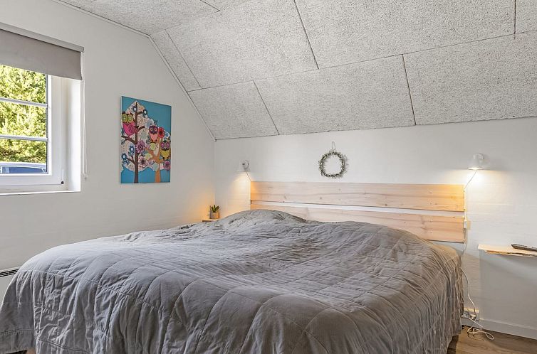 Vakantiehuis "Artan" - 2.6km from the sea