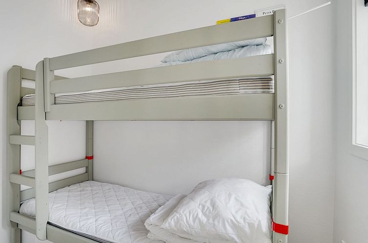 Vakantiehuis "Henriethe" - 1.1km from the sea