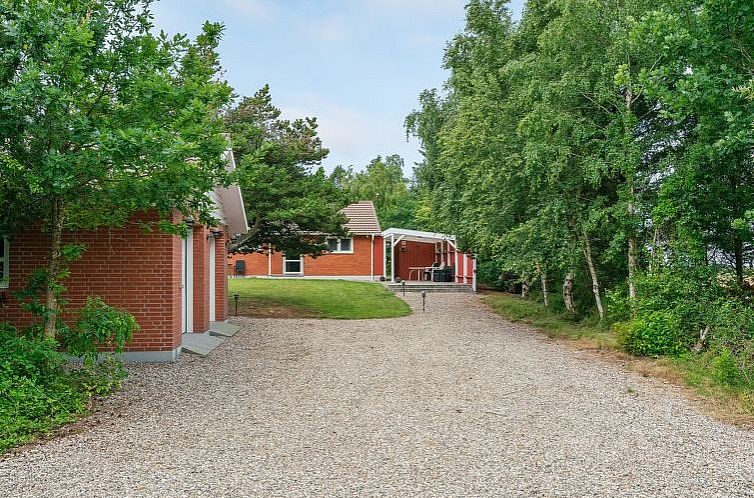 Vakantiehuis "Gwen" - 2.7km from the sea